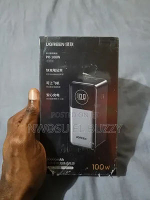 UGREEN Nexode 20000mAh 100W Power Bank  Smart Digital Display