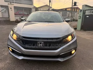 Honda Civic EX-L Sedan 2019 Silver