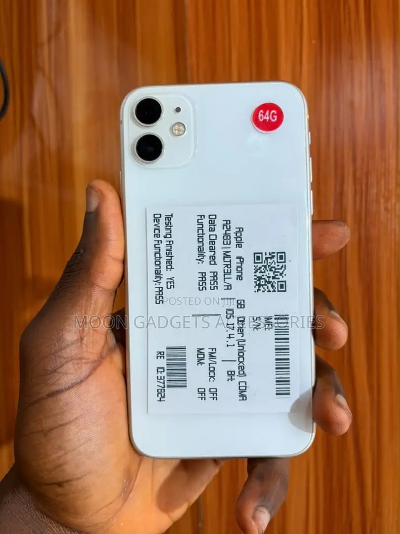 Apple iPhone 11 64 GB White