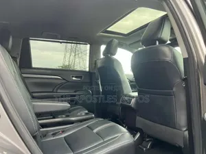 Toyota Highlander 2018 Gray