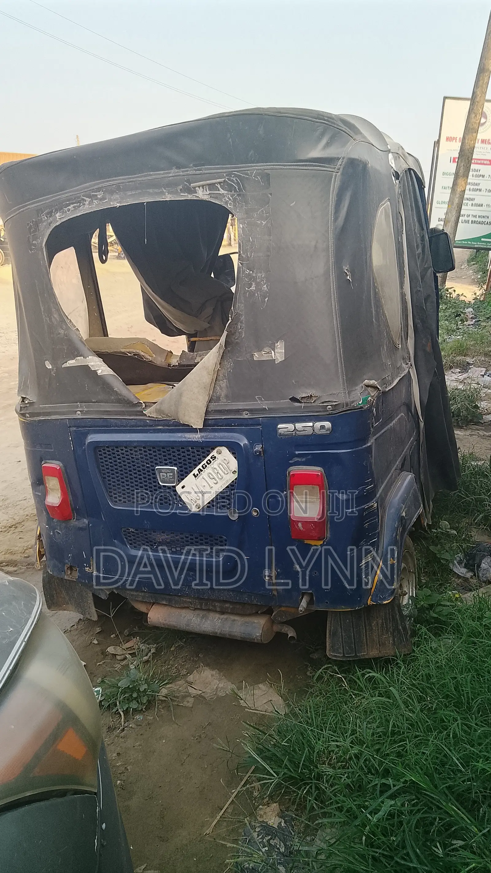Bajaj 2022 Blue