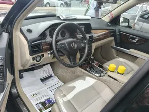 Mercedes-Benz GLK-Class 2012 Black