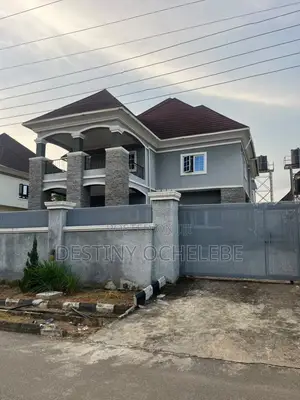 5bdrm Duplex in Gwarinpa for sale