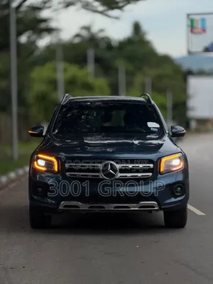 Mercedes-Benz GLB-Class 2022 Blue