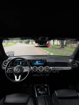 Mercedes-Benz GLB-Class 2022 Blue