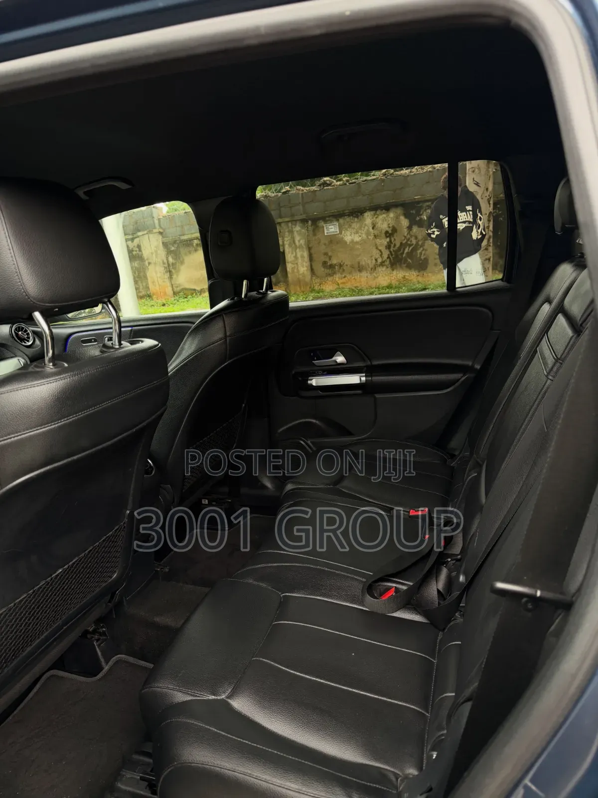 Mercedes-Benz GLB-Class 2022 Blue