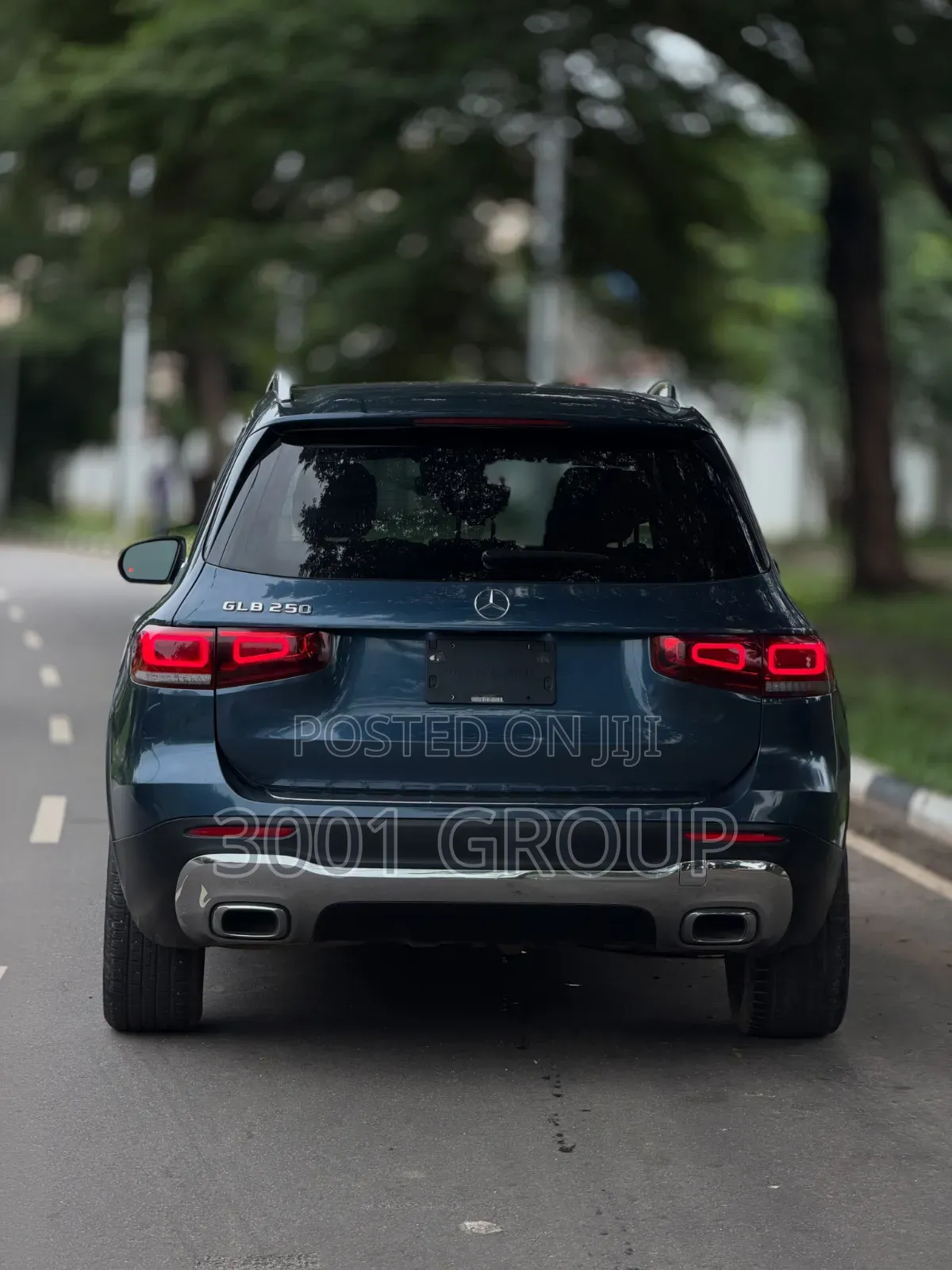 Mercedes-Benz GLB-Class 2022 Blue