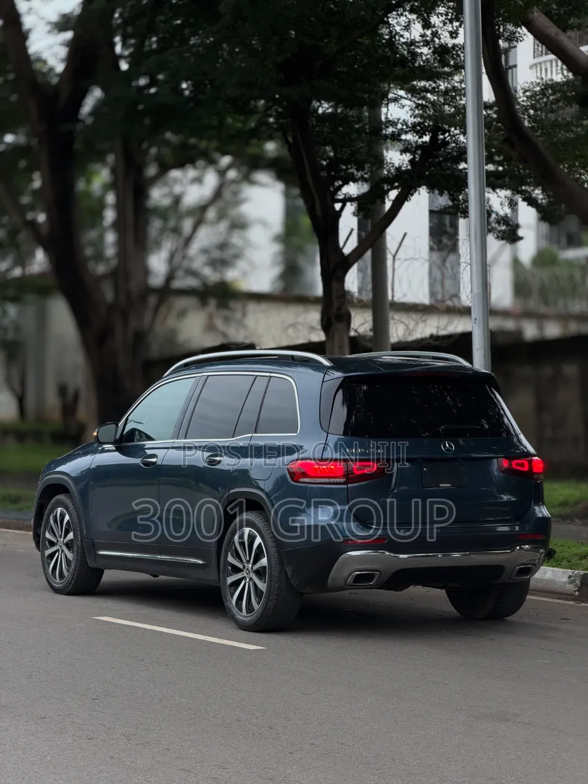 Mercedes-Benz GLB-Class 2022 Blue