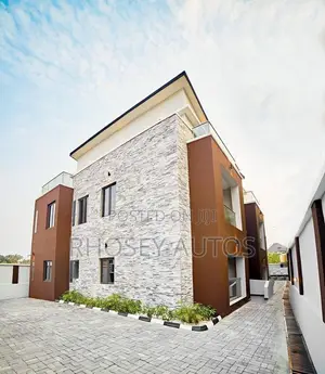 Furnished 1bdrm Apartment in Thomas Estate for sale