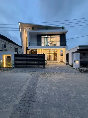 2bdrm House in Ikate for sale