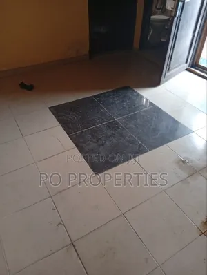 Mini Flat in Off Lawanson for rent