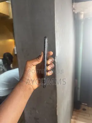 Apple iPhone XR 64 GB Black