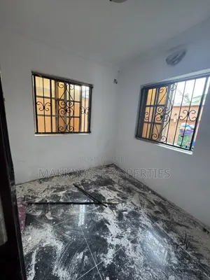 Mini Flat in Thomas Estate for rent