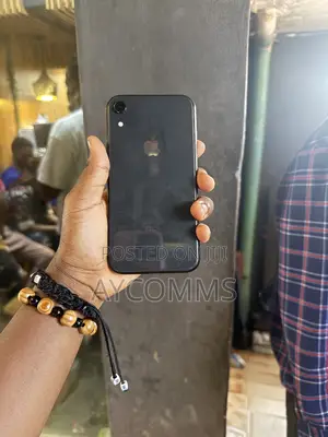 Apple iPhone XR 64 GB Black