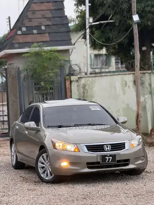 Honda Accord 2009 Gold