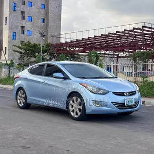Hyundai Elantra 2012 Blue