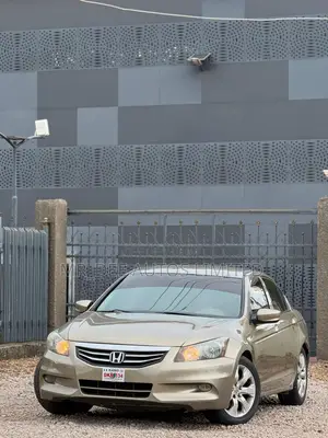 Honda Accord 2008 Gold