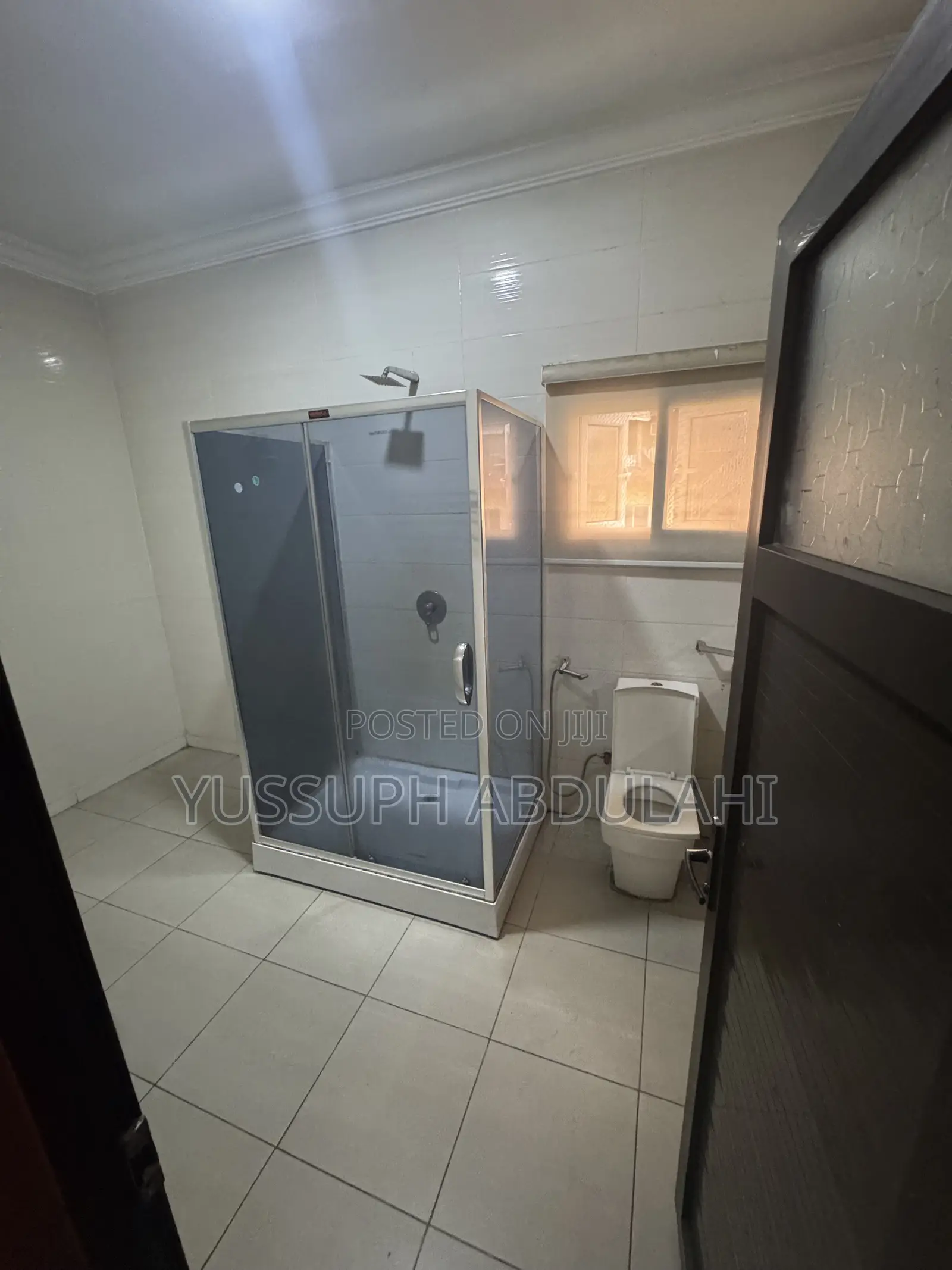 5 Bedrooms Yaba