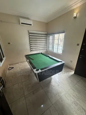 5 Bedrooms Yaba