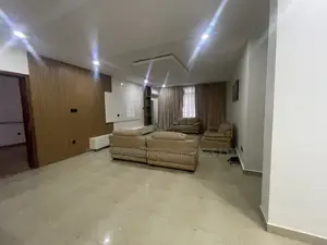 Furnished 3bdrm Apartment in Kofo Abayomi for sale