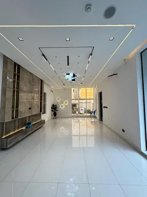 5bdrm Duplex in Lekki Phase 1 for sale