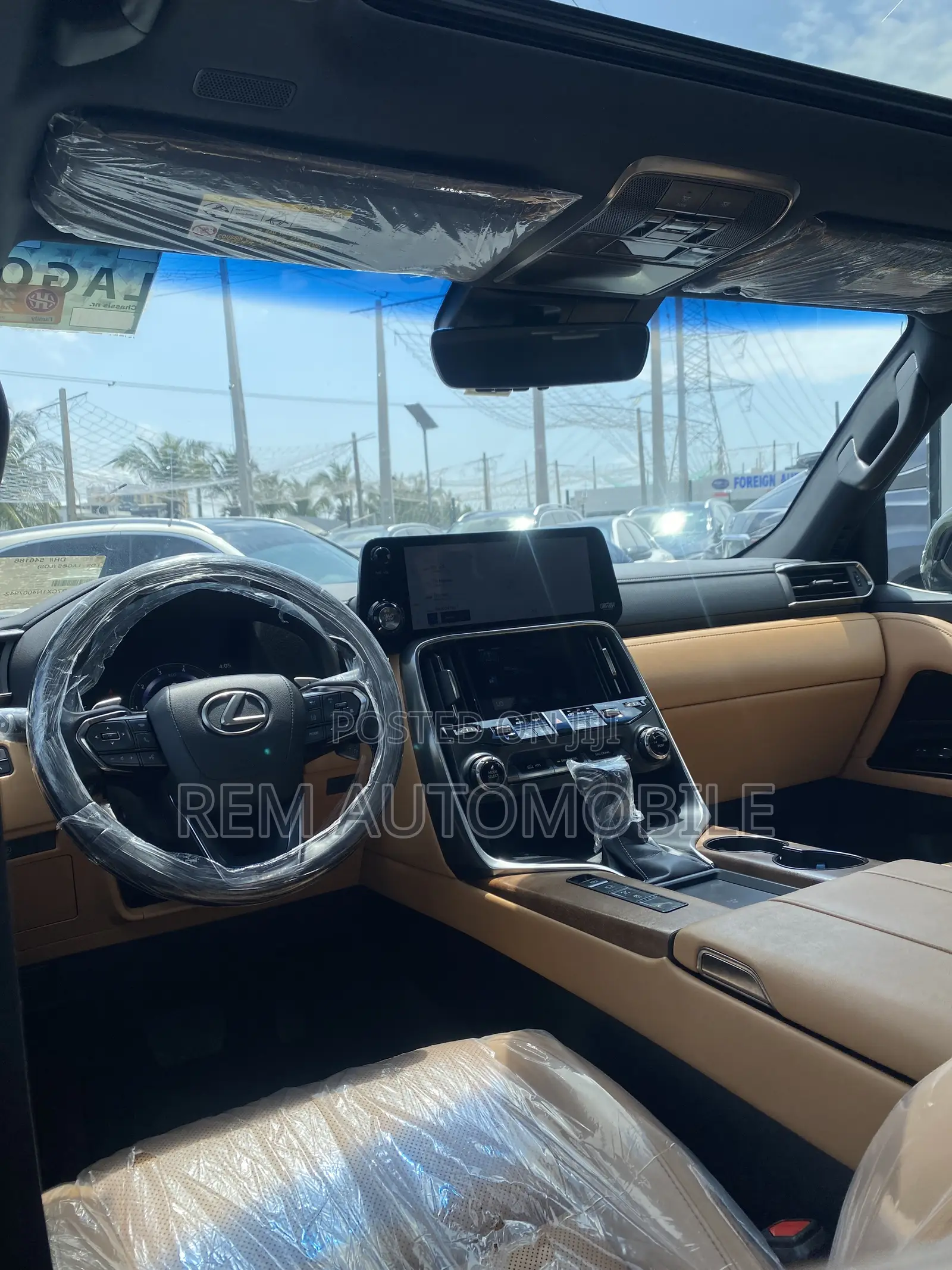 Lexus LX 600 2022 Green