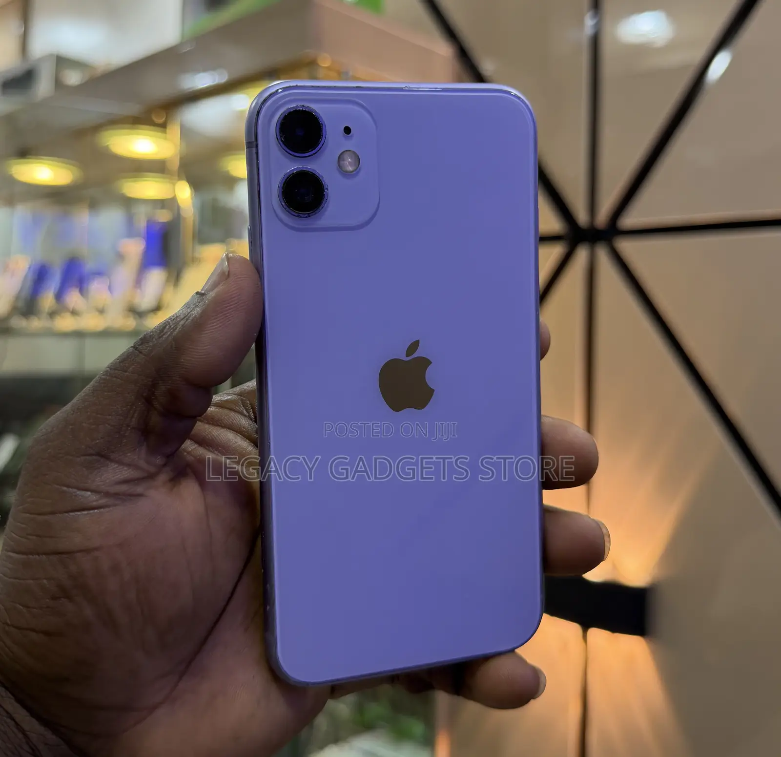 Apple iPhone 11 64 GB Purple