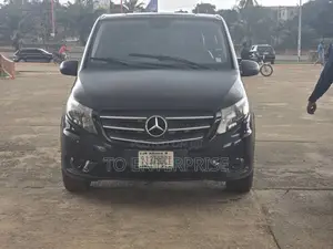 Mercedes-Benz Metris 2.0 FWD 2018 Black