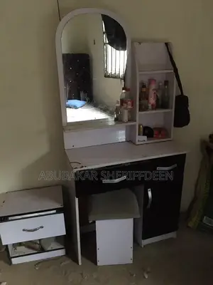 Make Up Bedroom Mirror