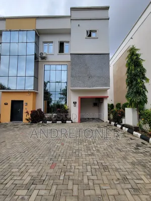 3bdrm Townhouse / Terrace in Zone B for rent
