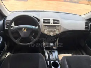 Honda Accord 2006 Silver