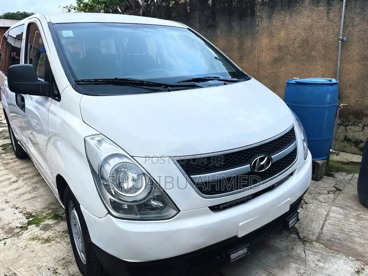Hyundai H1 2008 White