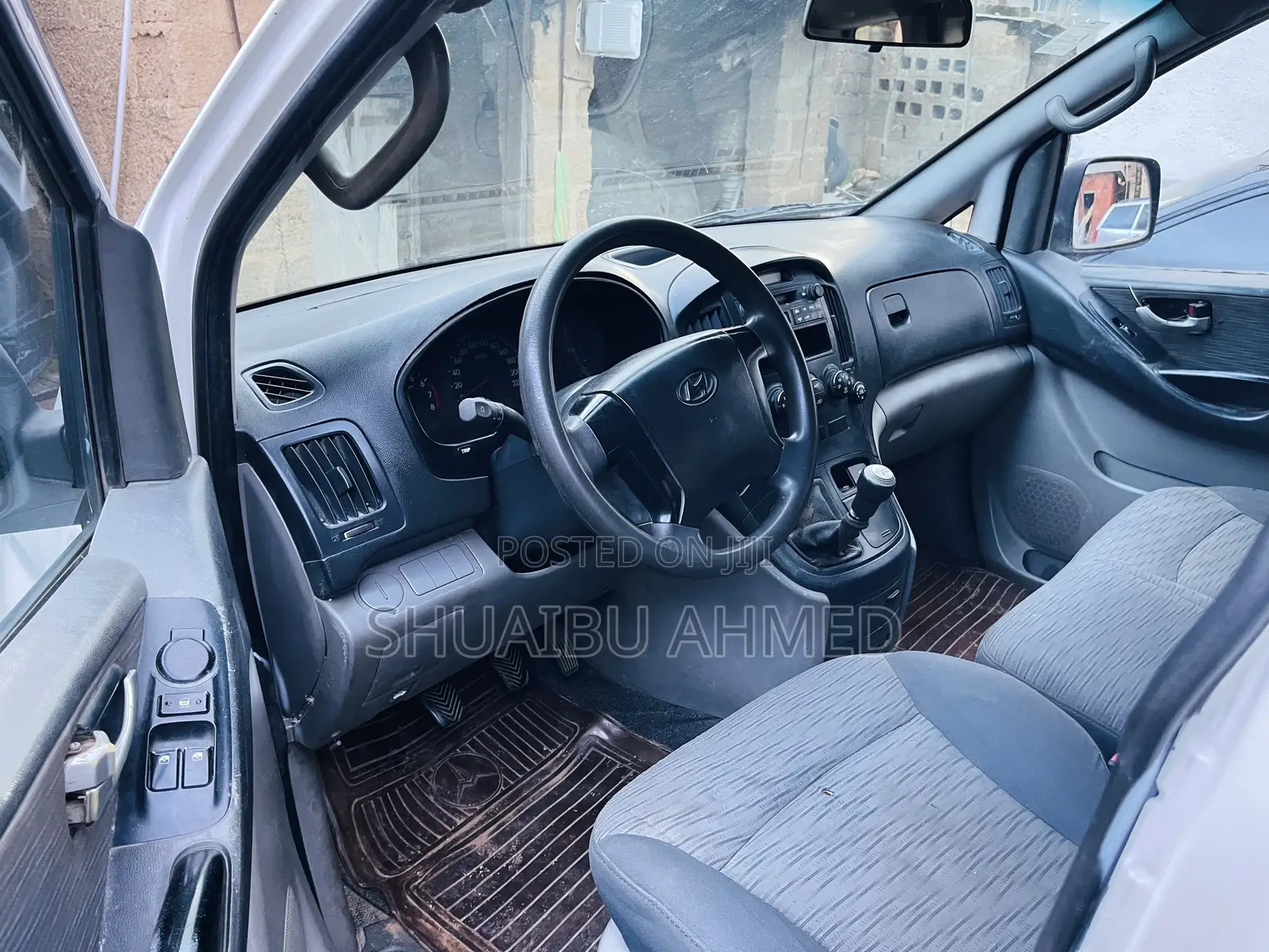 Hyundai H1 2008 White