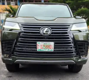 Lexus LX 700h 2025 Green