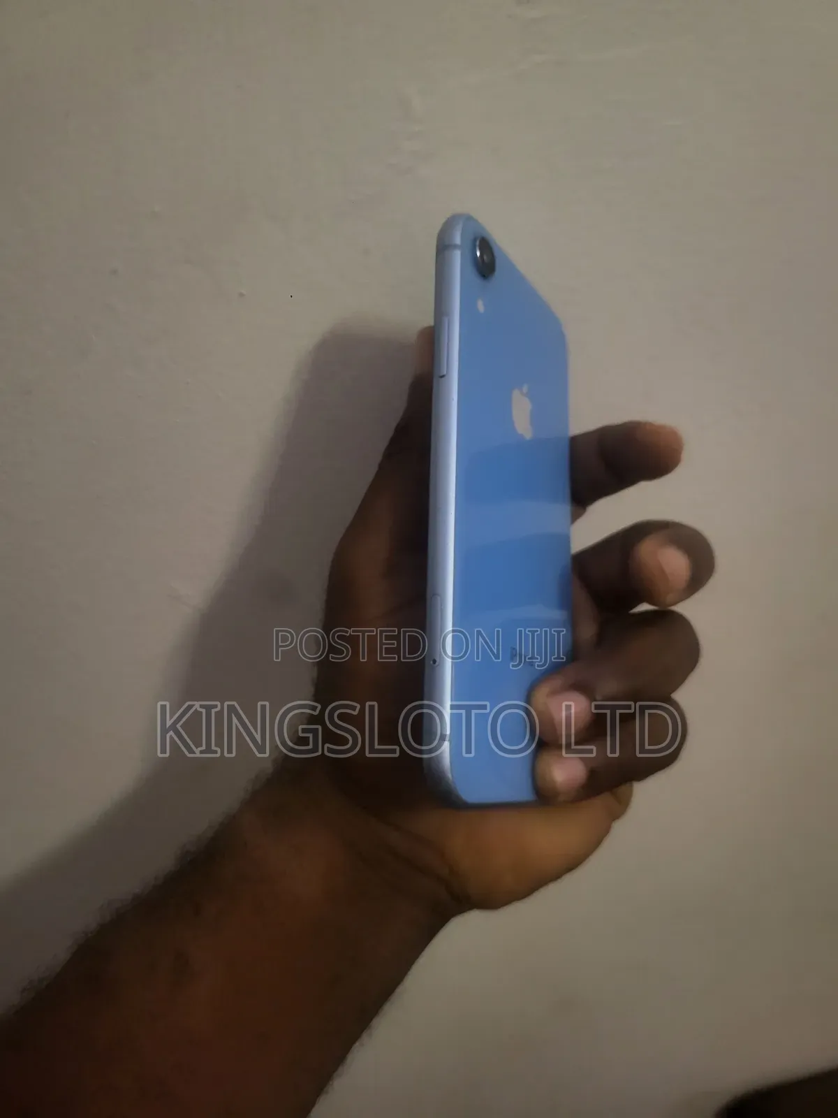 Apple iPhone XR 64 GB