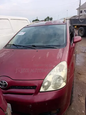 Toyota Corolla Verso 2006 Red