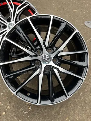 Toyota Size 18 Alloy Wheel