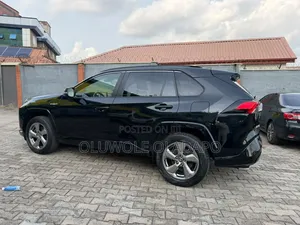 Toyota RAV4 2021 Black
