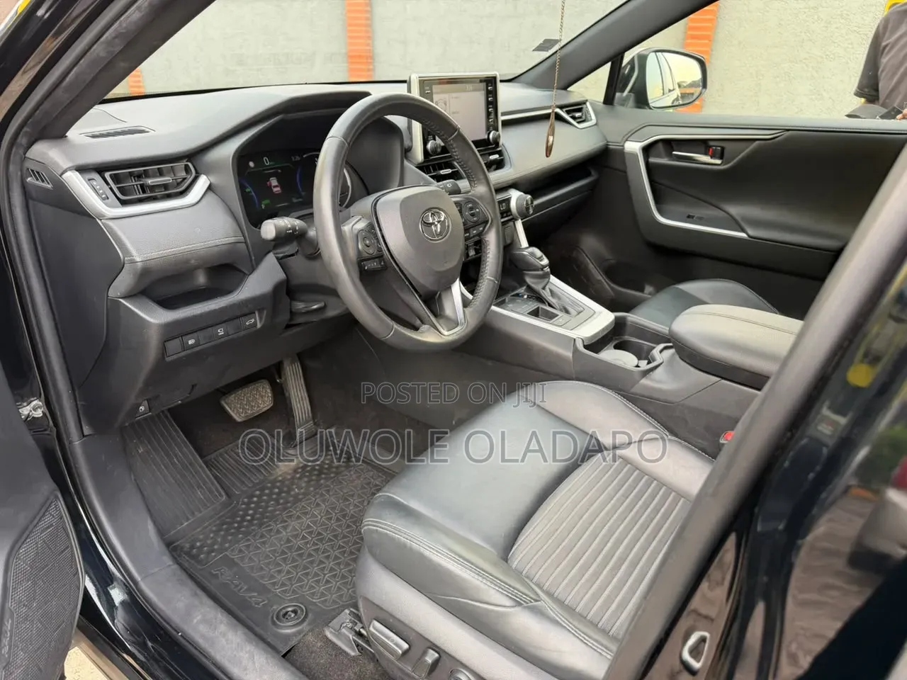 Toyota RAV4 2021 Black