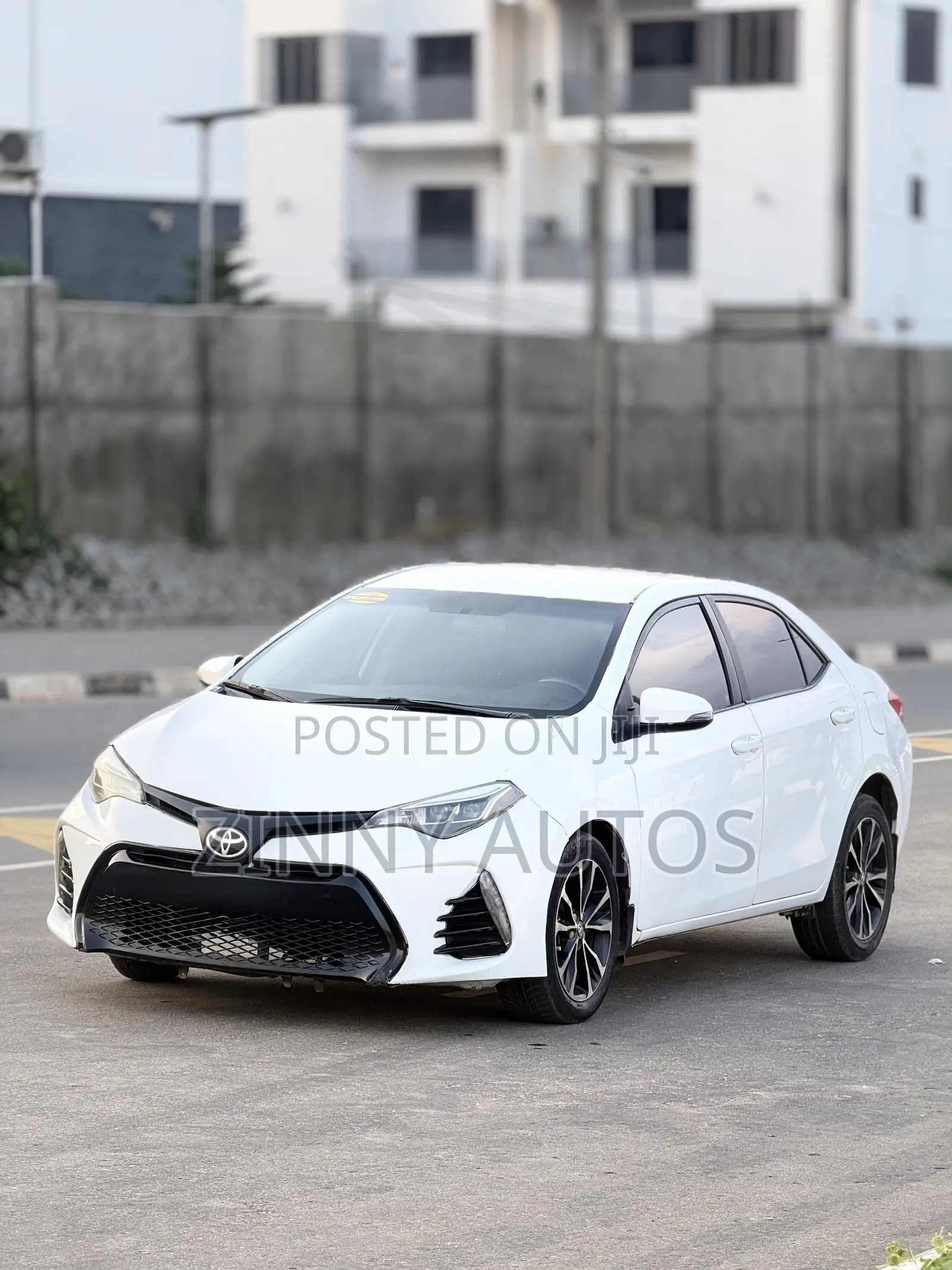 Toyota Corolla 2017 White