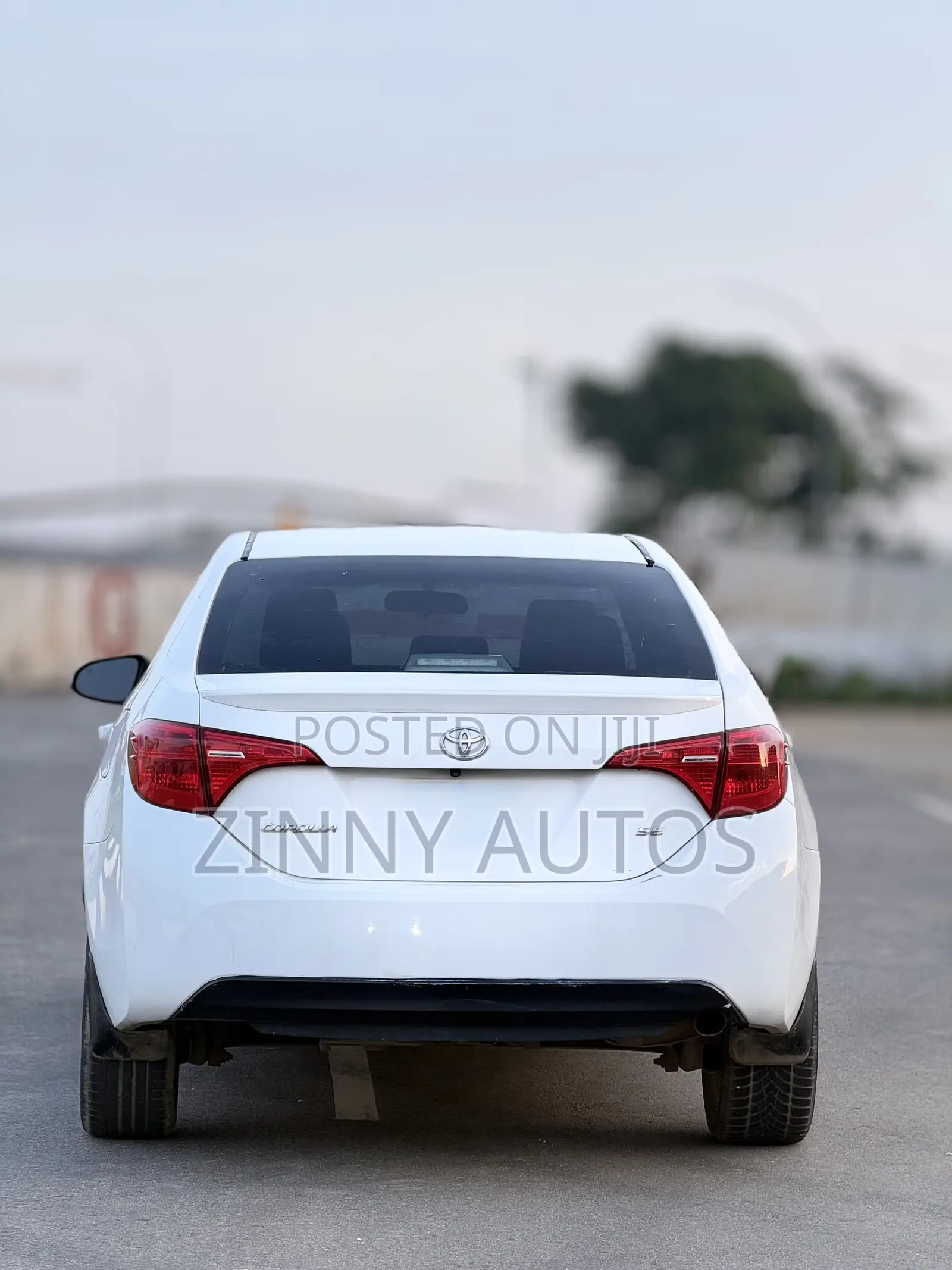 Toyota Corolla 2017 White