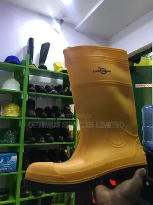 SAFETY RAINBOOTS ( All Colors & Sizes)