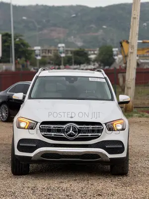 Mercedes-Benz GLE-Class GLE 350 2022 White
