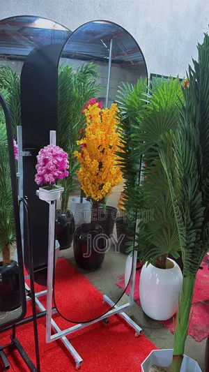 Artificial Flower Vase