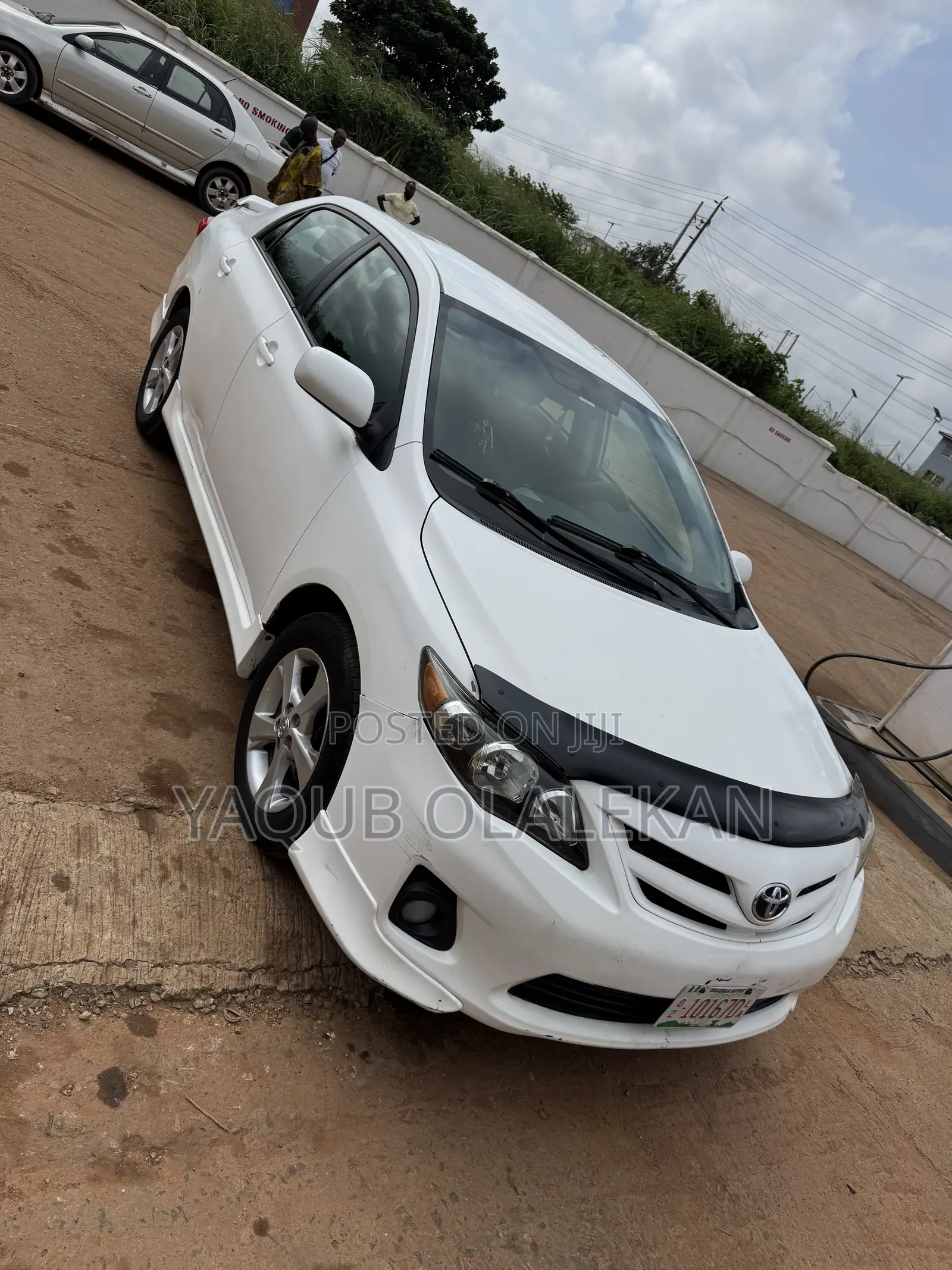 Toyota Corolla 2011 White