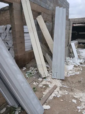 250 by 300 Polystyrene Parapet