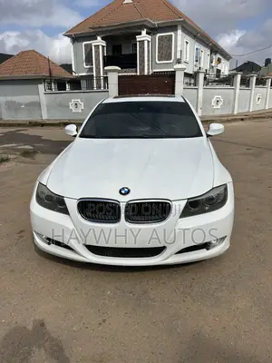BMW 328i 2010 White