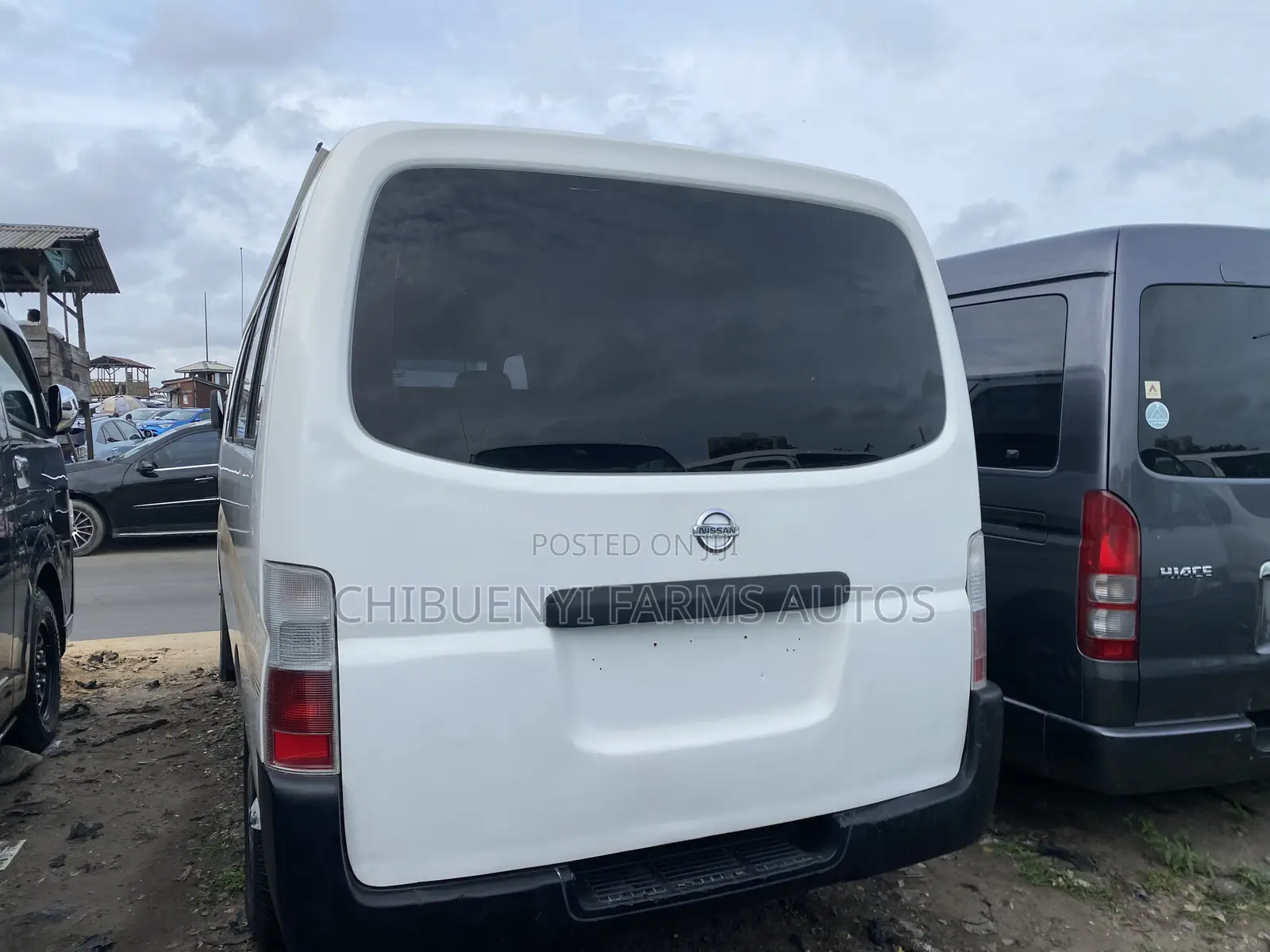 Nissan Caravan (Urvan) 2006 White