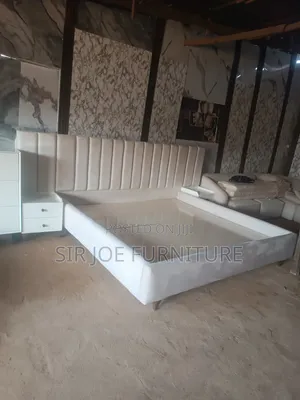 6x7 Bedframe