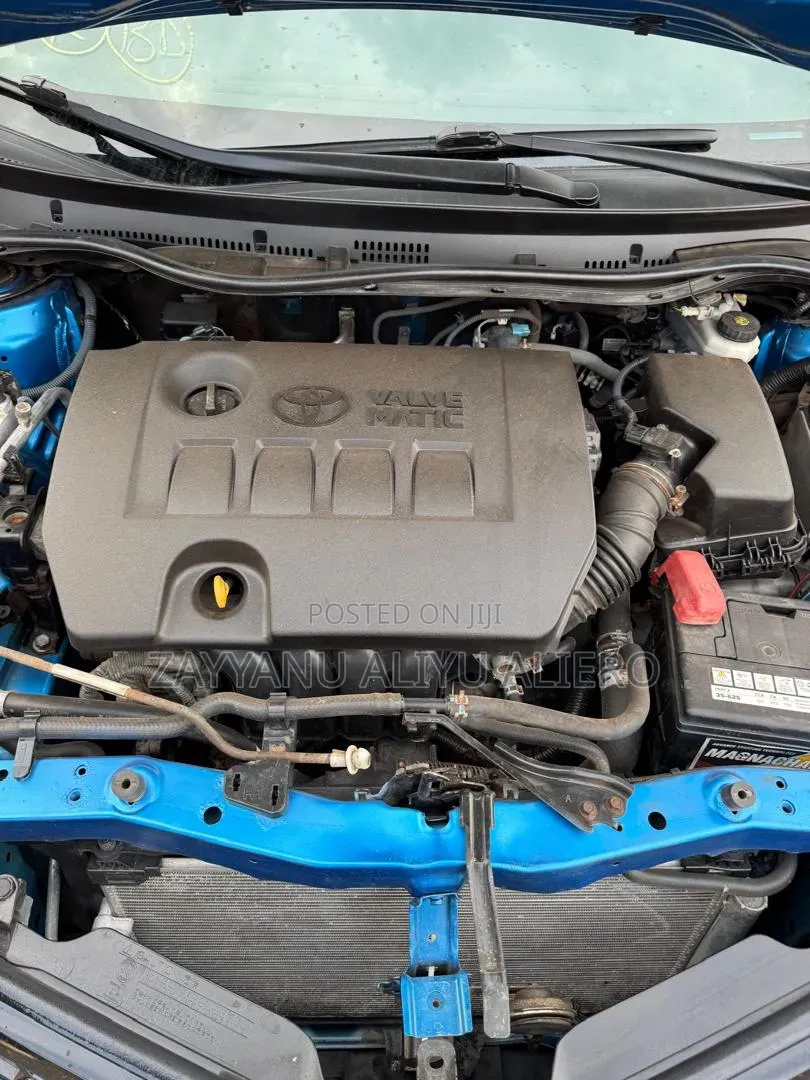 Toyota Corolla 2016 Blue